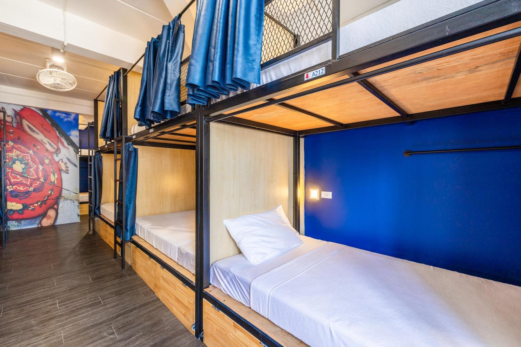 Marco Polo Phuket Poshtel & Bistro Vandrehjem Værelse billede